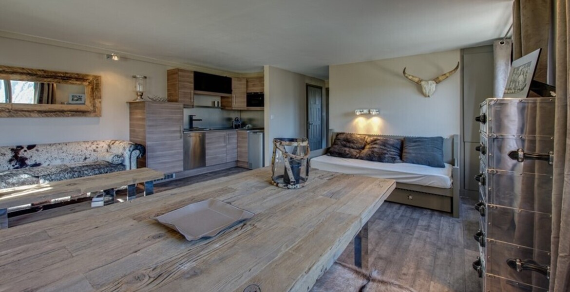 A warm, bright and cozy apartment in the heart of Courchevel