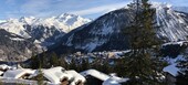 Un apartamento cálido, luminoso y acogedor en Courchevel1850