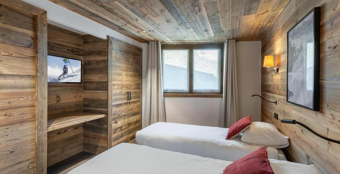 Charming apartment located close to slope in Meribel Village