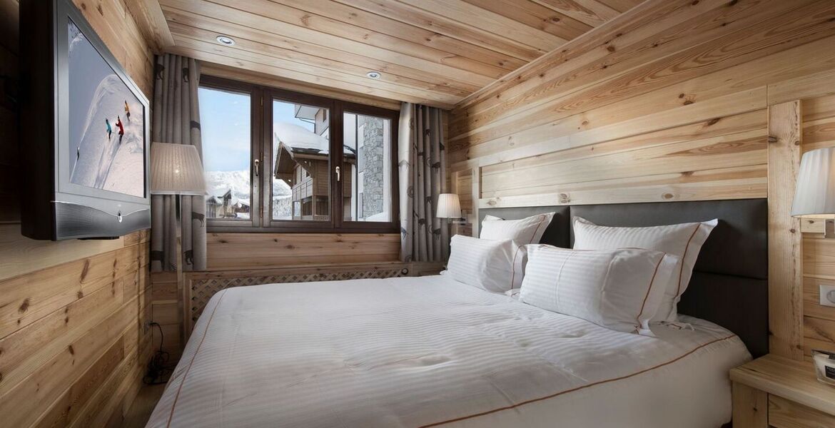 Superbe appartement skis aux pieds à louer à Courchevel 1850