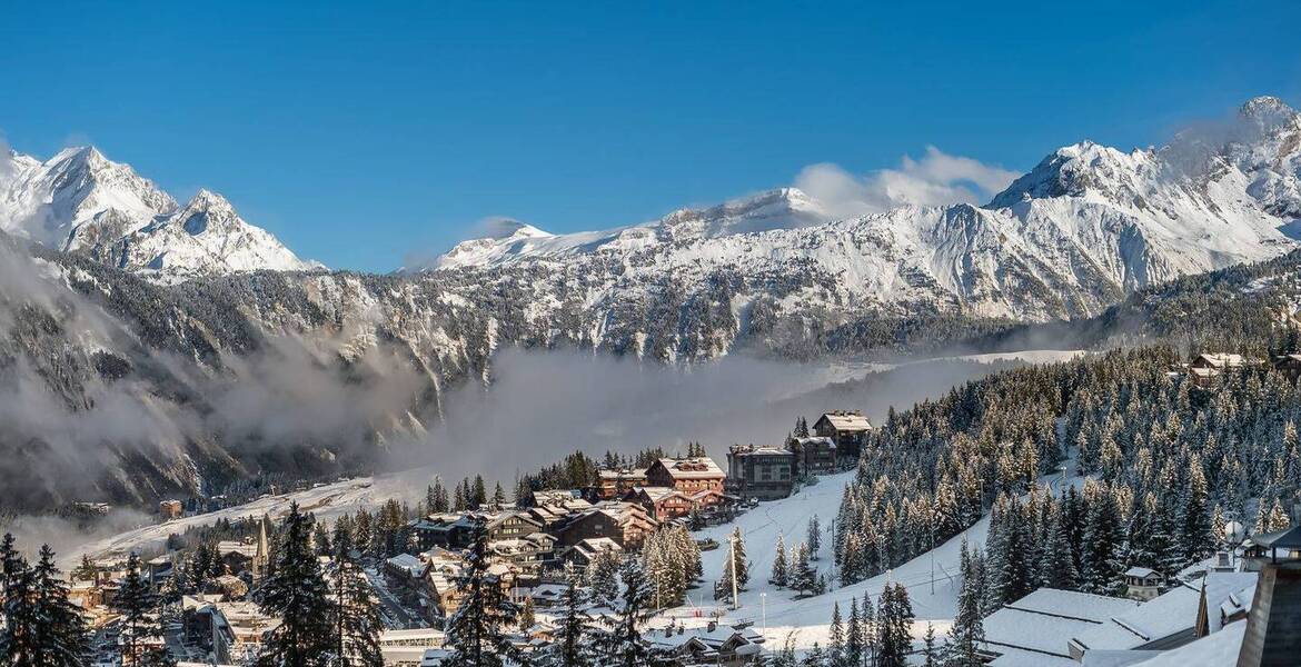 Cet appartement à louer a une magnifique vue sur la station 