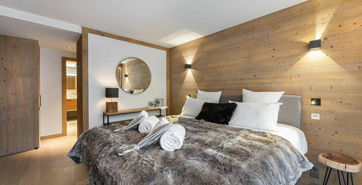 This is a magnificent apartment located in Courchevel 1550 