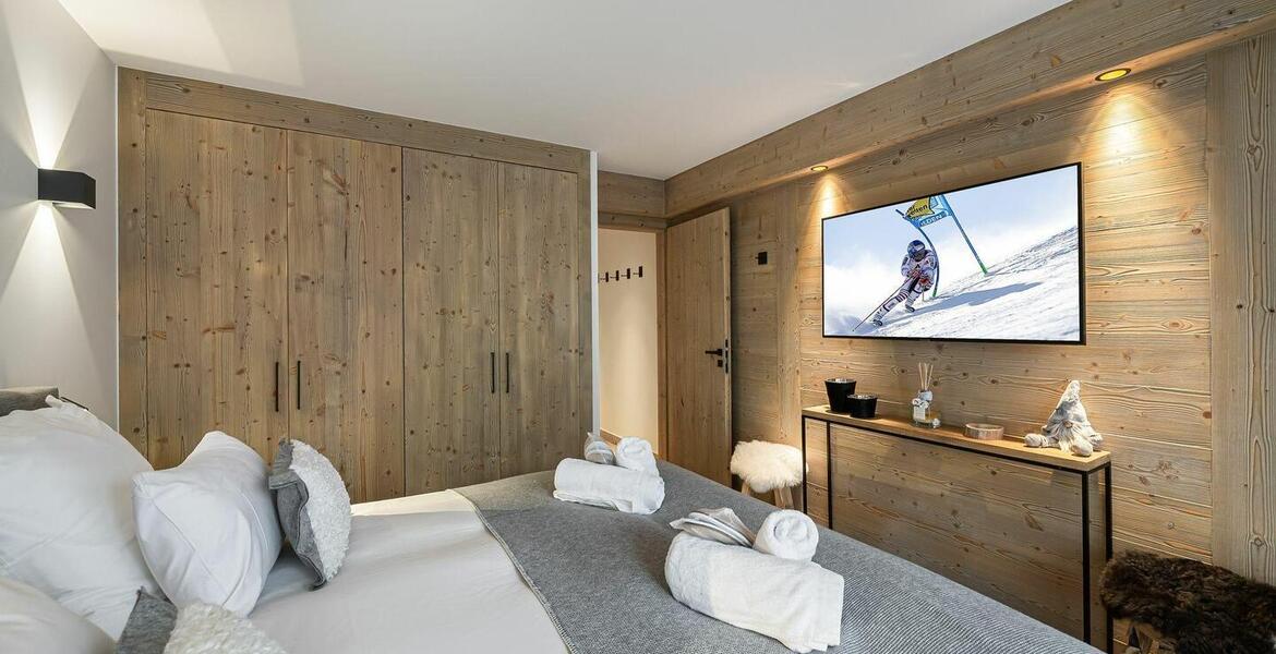 This is a magnificent apartment located in Courchevel 1550 