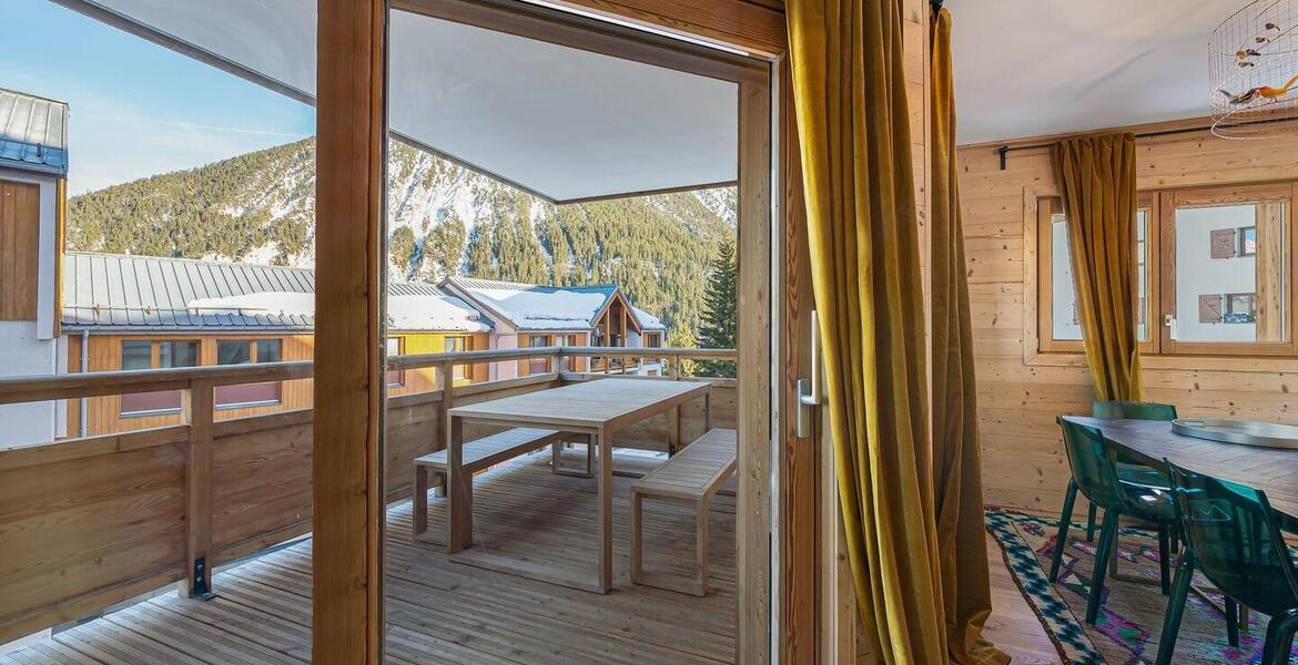 This apartment for rental has two rooms in Courchevel 1650