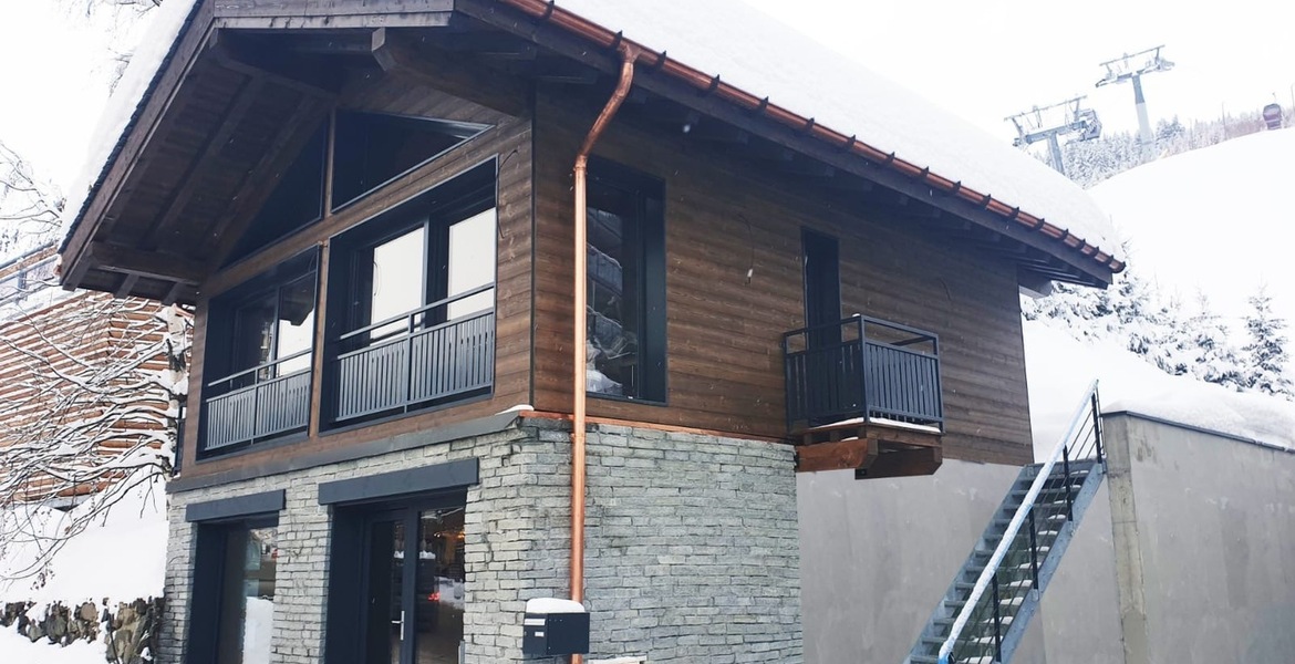 Very nice new apartment-chalet in the heart of Courchevel 