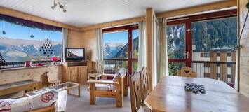 Large apartment in the centre of Courchevel Moriond 