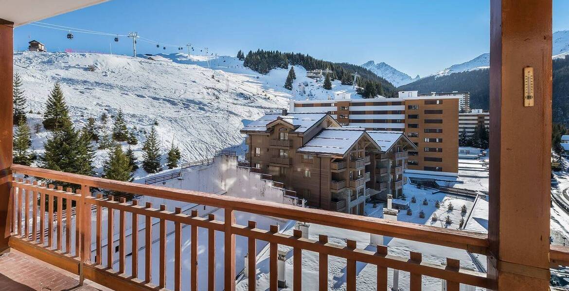 The flat is a large two bedroom flat located in Courchevel 