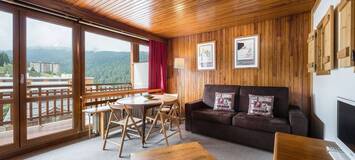 The apartment is located in a Residence, an alpine-style