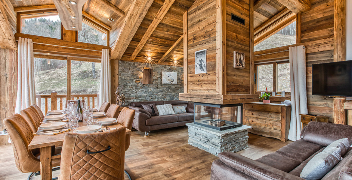 Chalet á MÉRIBEL à louer 130 m² 