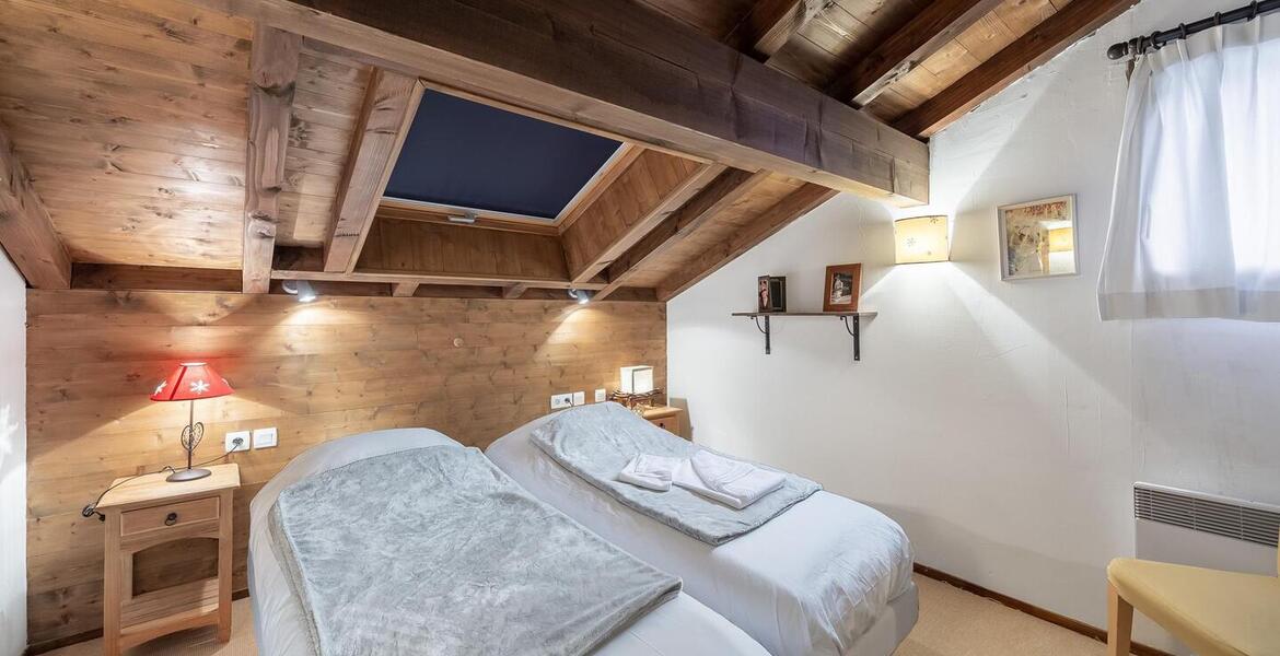 Chalet for rent in La Tania With its 6 bedrooms, 230 sqm