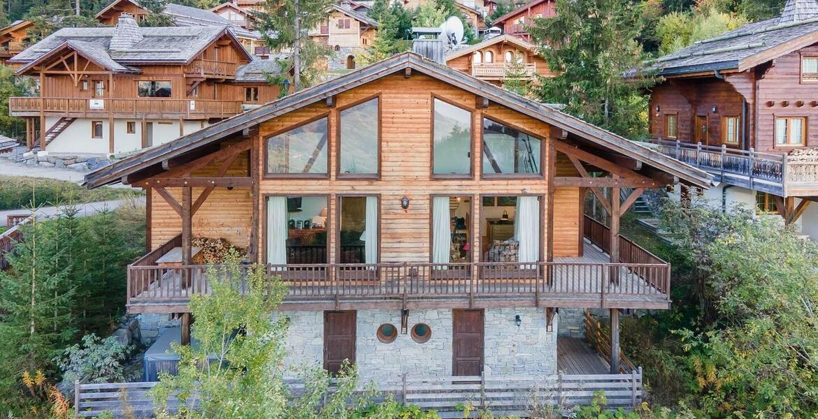 Chalet for rent in La Tania With its 6 bedrooms, 230 sqm