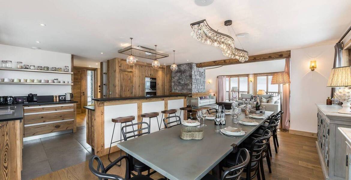 An exceptional chalet nestled in Courchevel 1650 Moriond 