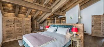 An exceptional chalet nestled in Courchevel 1650 Moriond 