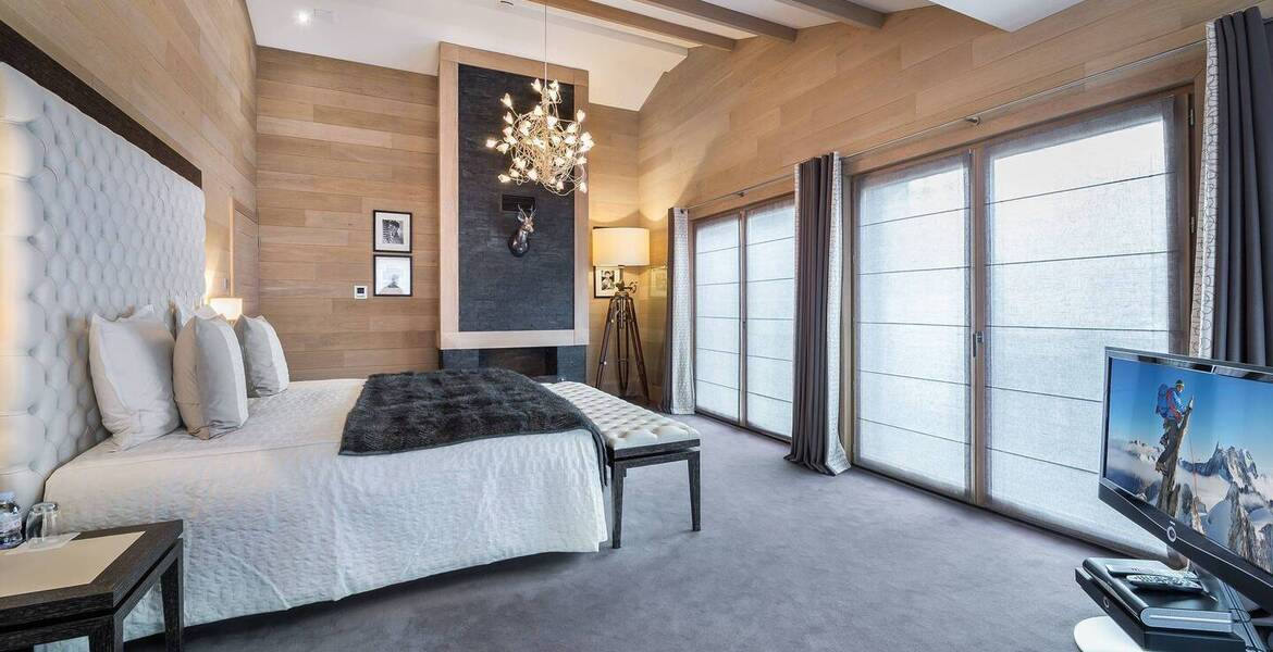 A luxury chalet with indoor pool for rent in Courchevel 1650