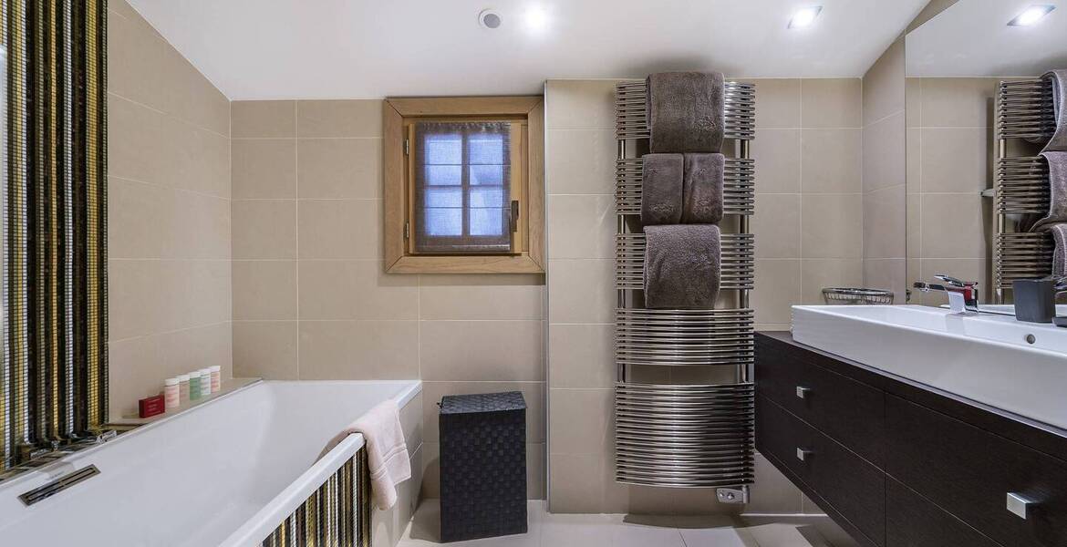 A luxury chalet with indoor pool for rent in Courchevel 1650