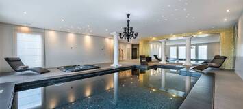 A luxury chalet with indoor pool for rent in Courchevel 1650