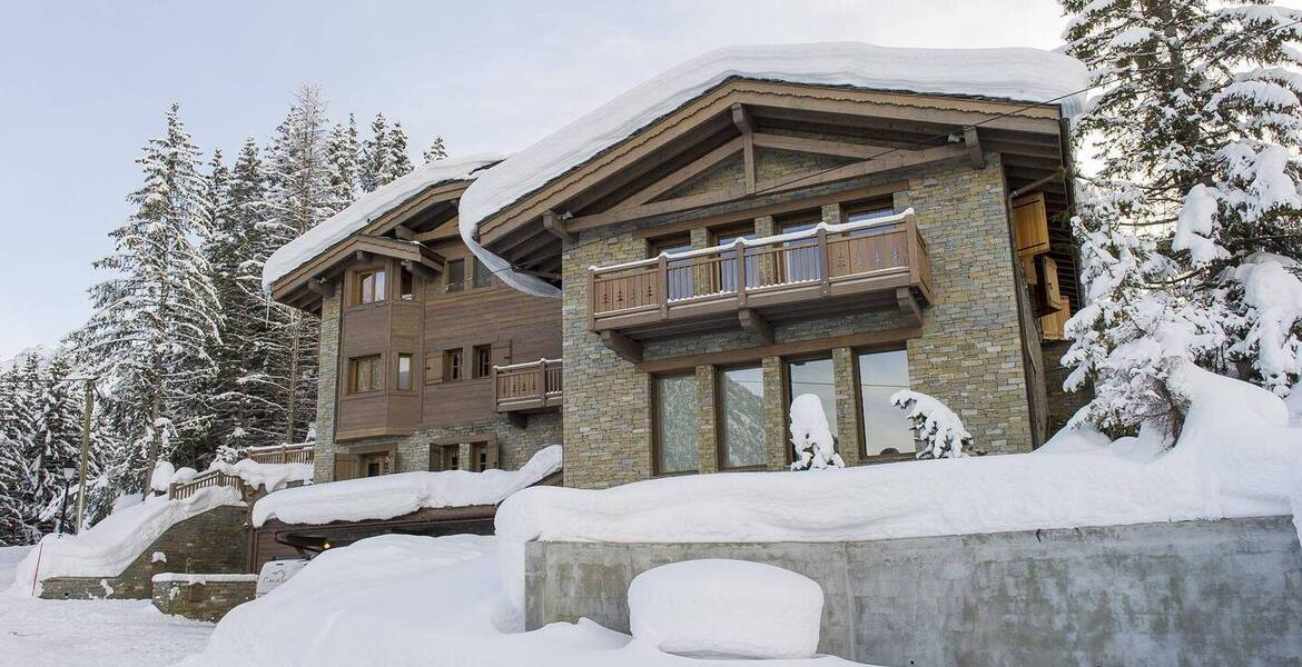 Un chalet de luxe avec piscine intérieure à louer Courchevel