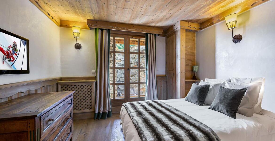 Chalet for rent in Courchevel 1850 Nogentil with a pool, spa