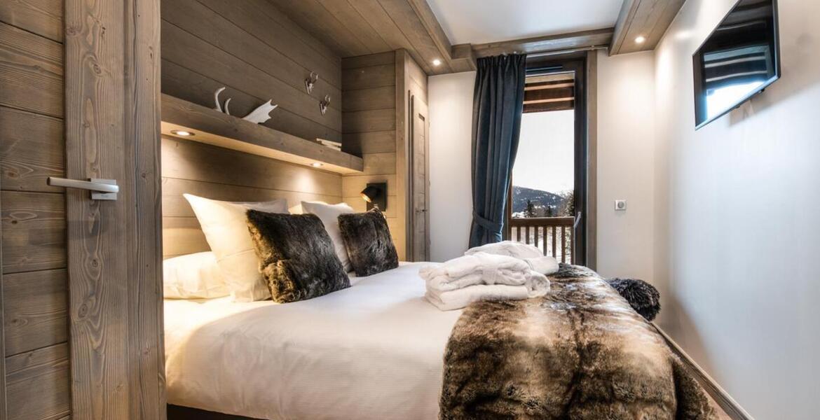 Chalet for rent in La Tania, Courchevel with 174 sqm,