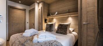 Chalet for rent in La Tania, Courchevel with 174 sqm,
