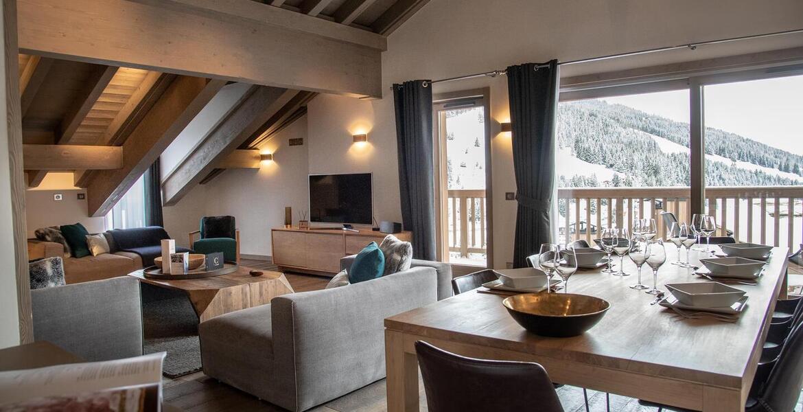 This magnificent penthouse has 3 bedrooms Courchevel