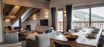 This magnificent penthouse has 3 bedrooms Courchevel