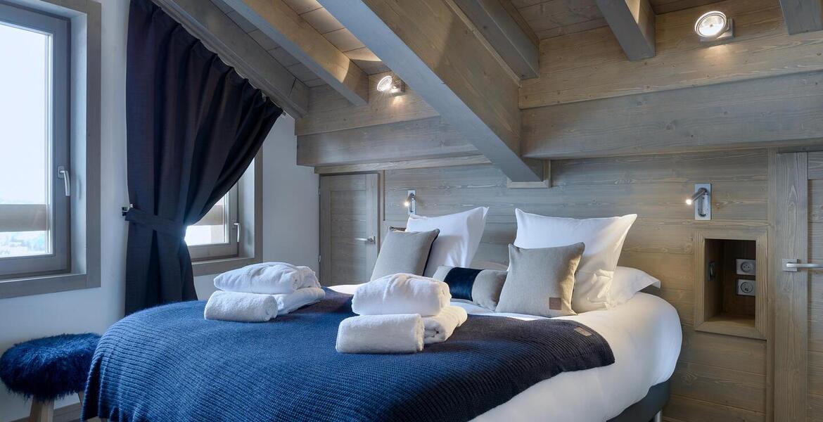This magnificent penthouse has 3 bedrooms Courchevel
