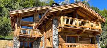 A family chalet with swimming pool in Courchevel-Le Praz 