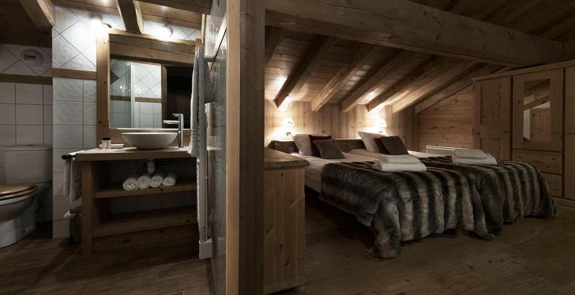 Este chalet en alquiler de 165 m2, con su decoración 