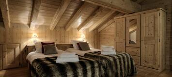 This 165 sqm Chalet for rent, with its mountain decor