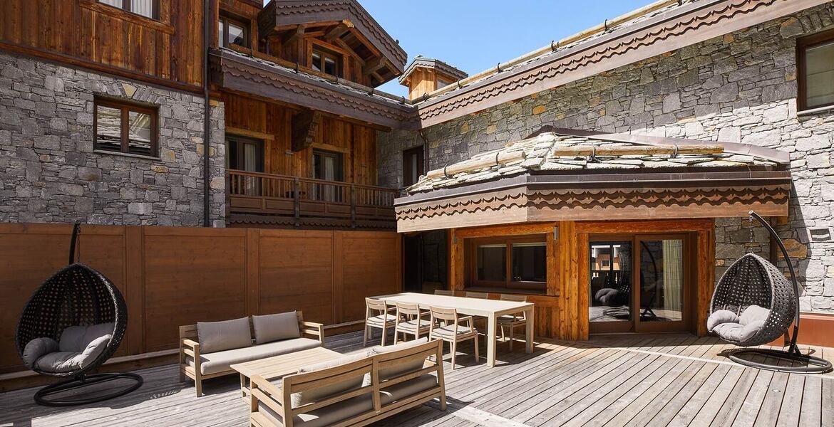 Four bedroom apartment for rent in Courchevel 1850