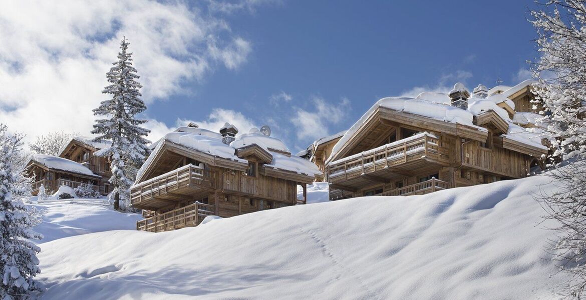 220sqm chalet with 5 bedroom for rent in Courchevel 1550