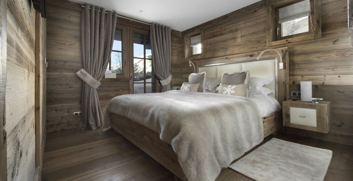 Chalet de 220m2 avec 5 chambres à coucher à louer Courchevel