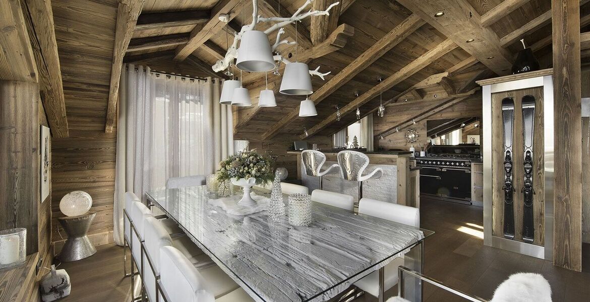 5 bedroom 270sqm Chalet for rent in Courchevel Village 1550 