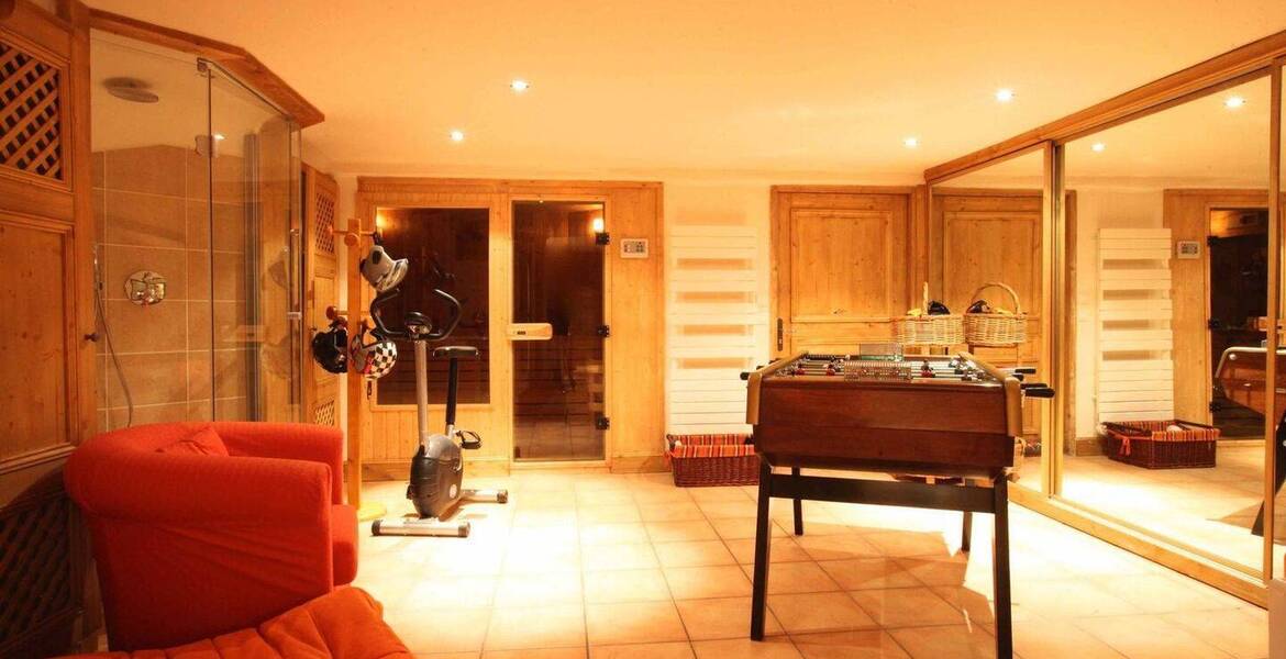 Chalet for rent in Jardin Alpin Courchevel 1850 4 bedrooms