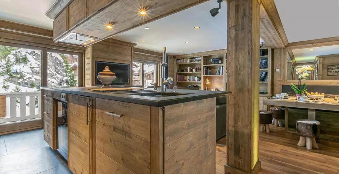 Hermoso apartamento expuesto al sur y situado en Courchevel 