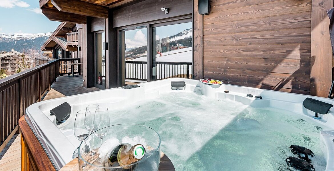 Chalet for rent in Le Belvedere, Courchevel Moriond 560m²