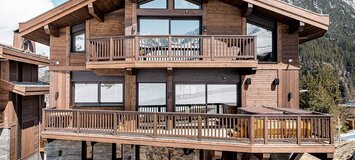 Chalet for rent in Le Belvedere, Courchevel Moriond 560m²
