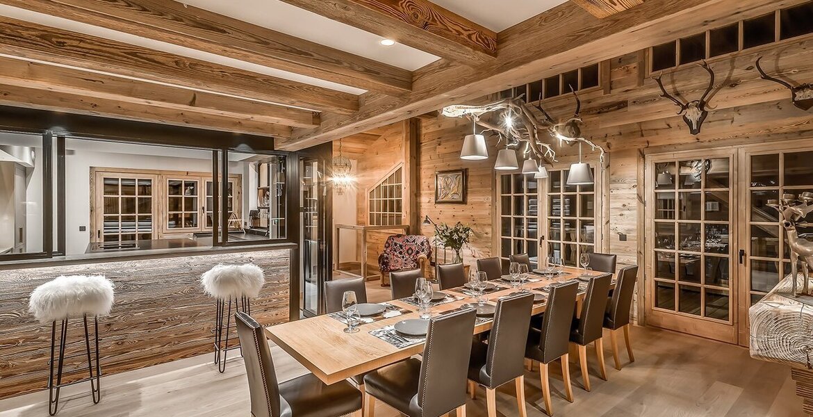 Chalet recién renovado en alquiler en Courchevel 1850 400 m2