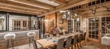 Newly renovated chalet for rent in Courchevel 1850 with 400m