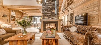 Newly renovated chalet for rent in Courchevel 1850 with 400m