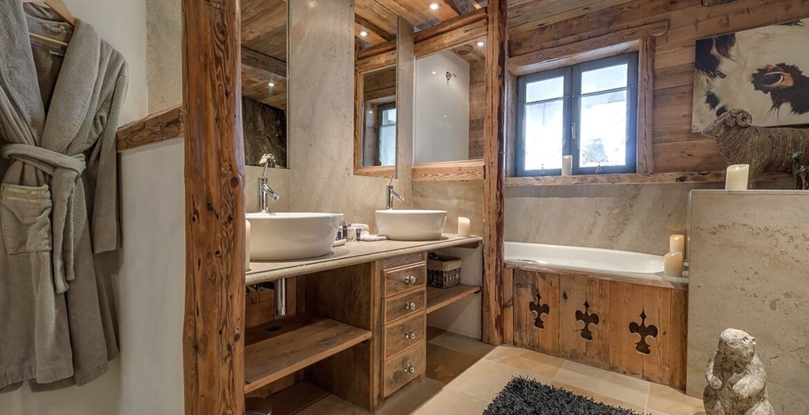 Extraordinaire chalet à louer à Val d'Isère avec 800 m² 