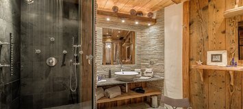 Unique chalet for rent in Val d’Isère with 500m2 