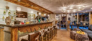 Unique chalet for rent in Val d’Isère with 500m2 