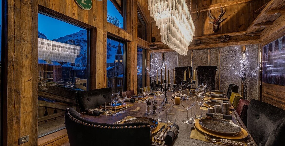 Chalet unique à louer à Val d'Isère avec 500m2 