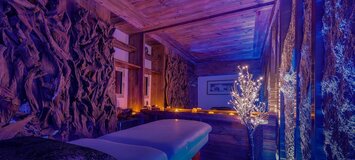 Chalet unique à louer à Val d'Isère avec 500m2 