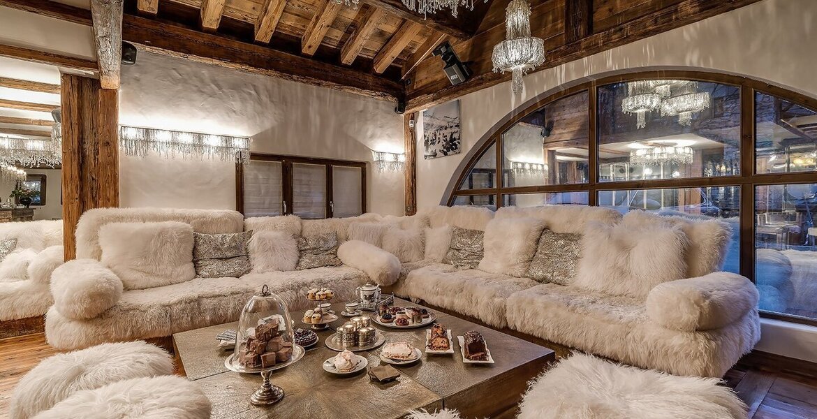 Chalet for rent in Val d’Isère with 1000 sqm with 6 bedrooms