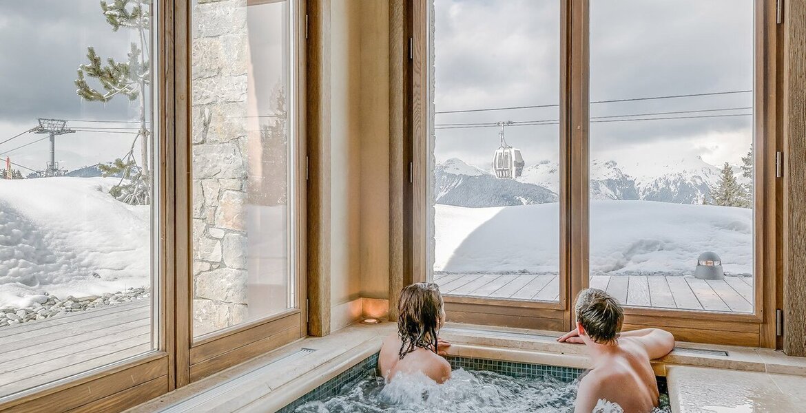 This is a stunning luxury chalet situated in Courchevel 1850