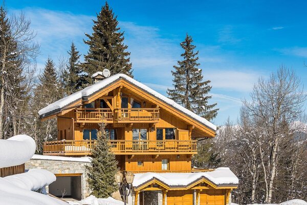 Wonderfully cosy chalet nestled in the heart of Méribel 