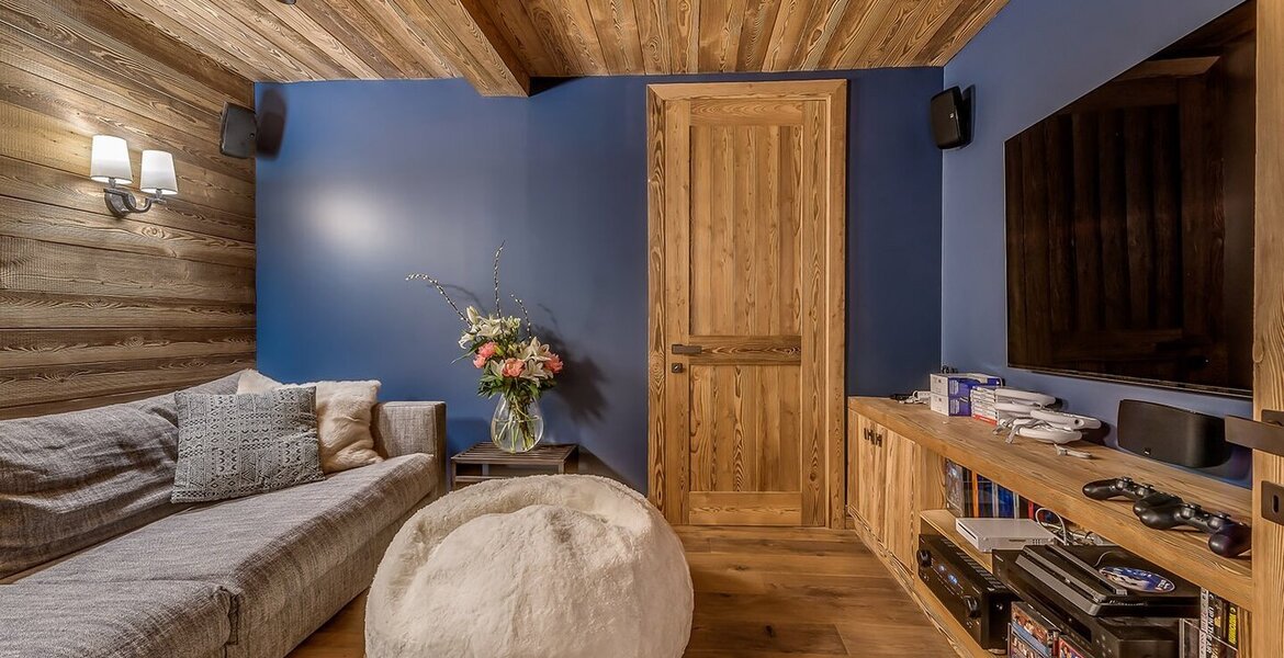 Luxury Ski-in/Ski-out Rental Apartment in Méribel